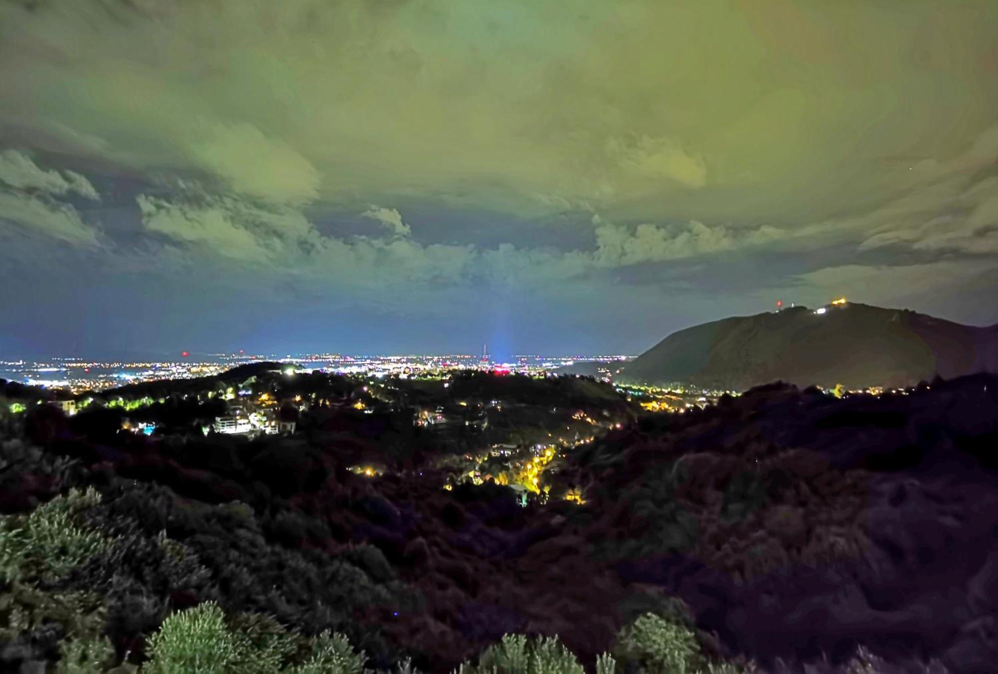 Coroni Seasons Apart With Panoramic View 布拉索夫 外观 照片